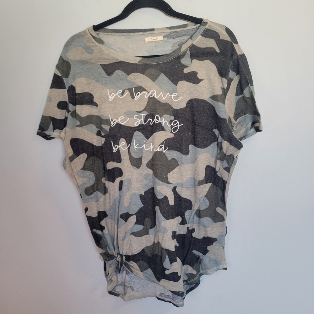 Maurices Womens XXL Camo Graphic T-Shirt Inspirational Front Tie Grey Blue